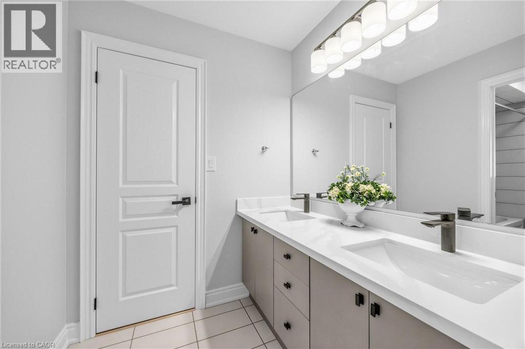 475 Grindstone Trail, Oakville, ON