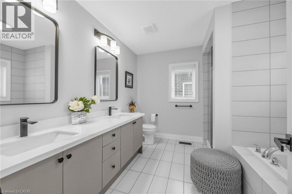 475 Grindstone Trail, Oakville, ON