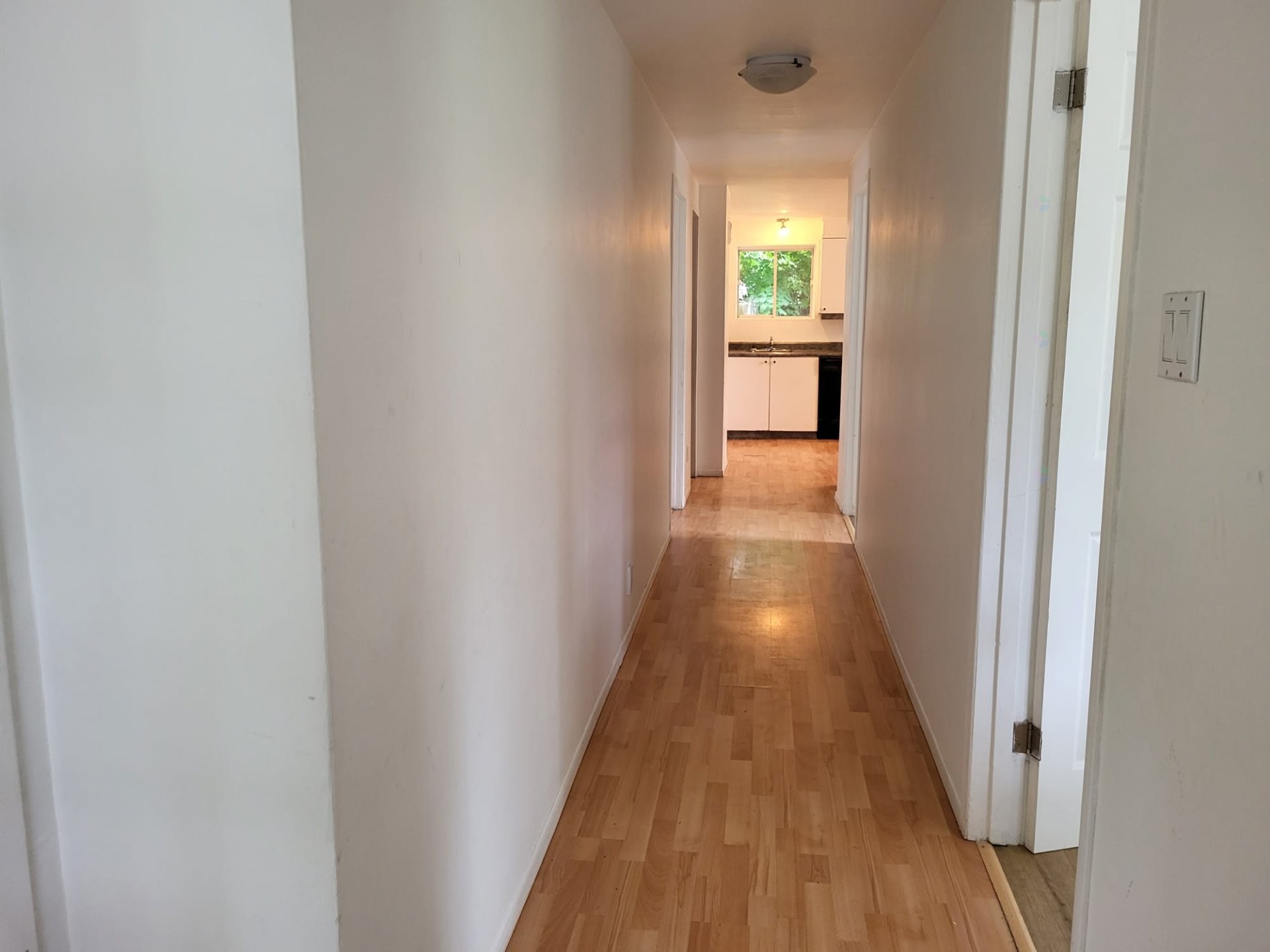 Passageway - 112 Rue Guay, Trois-Rivières, QC