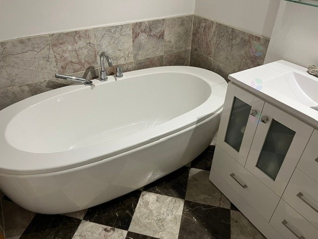Salle de bains - 2-6525 Rue Fabre, Montréal (Rosemont/La Petite-Patrie), QC