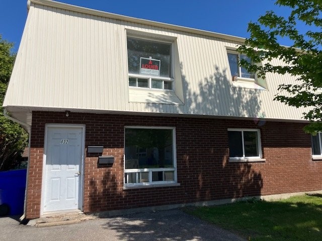 Façade - 832 Rue Charette, Gatineau (Buckingham), QC