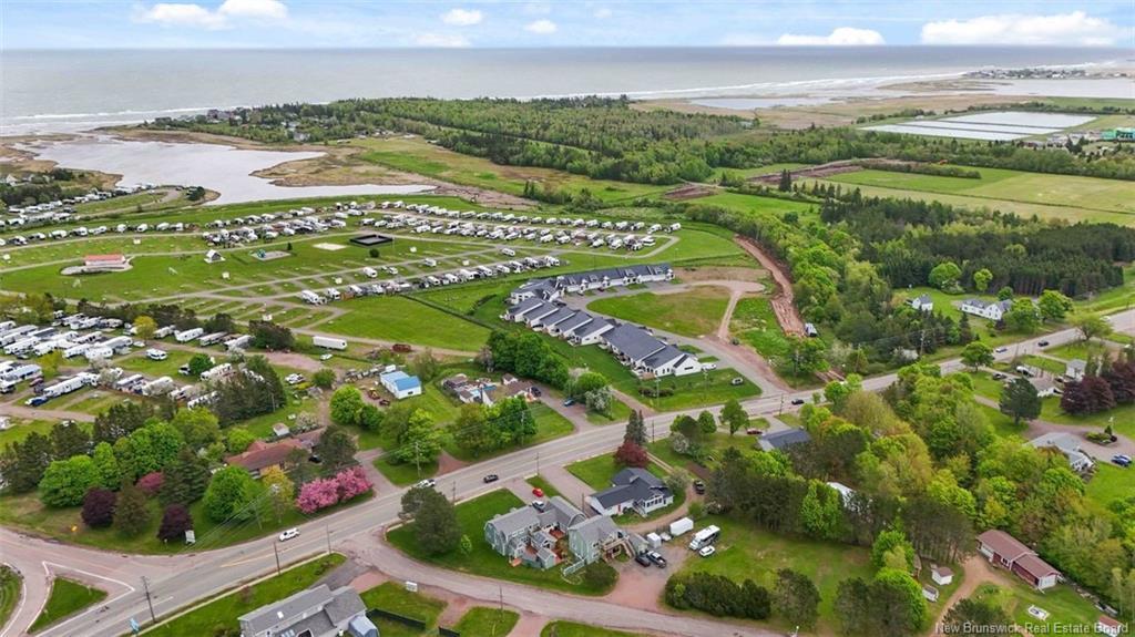 711 Route 133, Pointe-Du-Chêne, NB