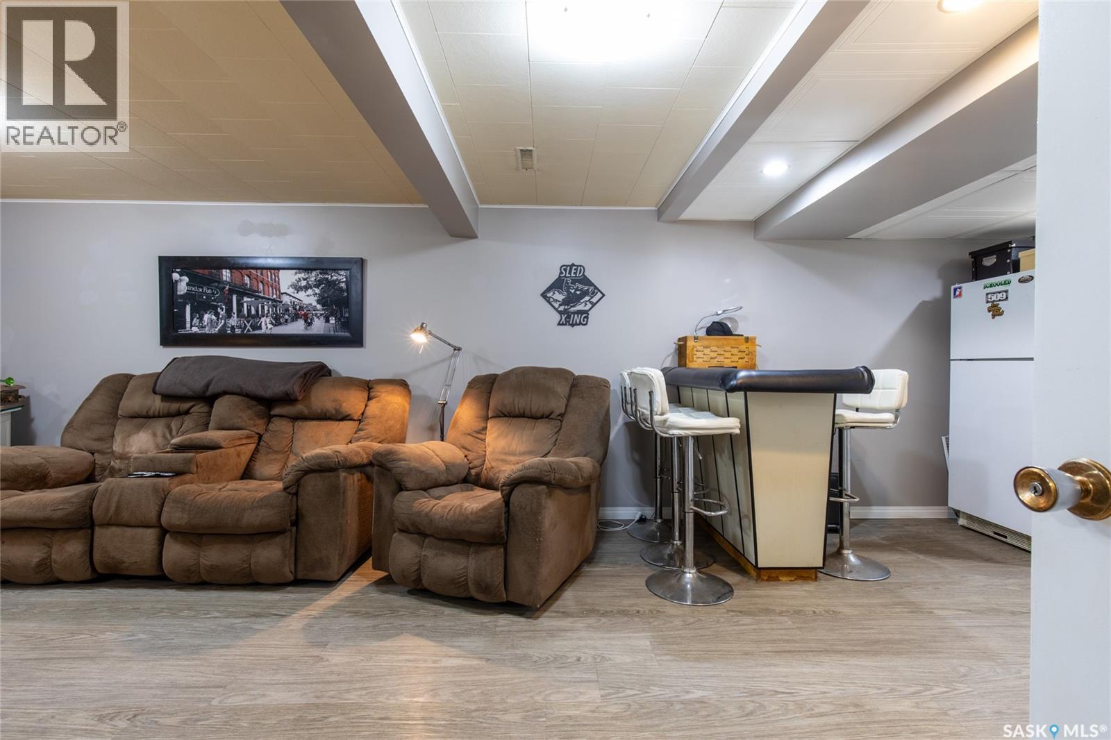 1301 Queen Crescent, Moose Jaw, SK