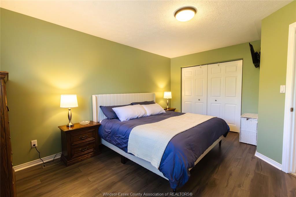 3994 Maple Leaf, Windsor, ON