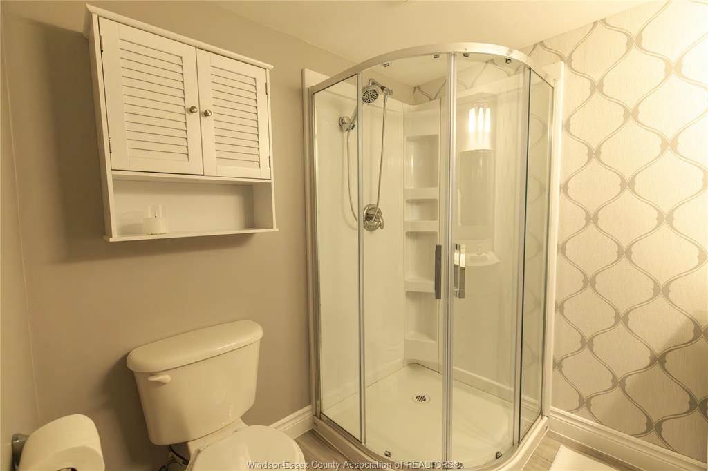 3994 Maple Leaf, Windsor, ON