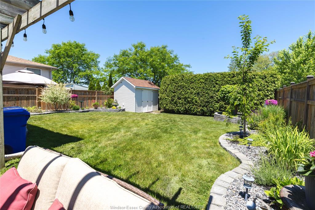 3994 Maple Leaf, Windsor, ON