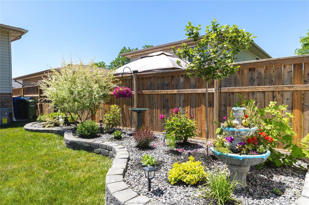 3994 Maple Leaf, Windsor, ON