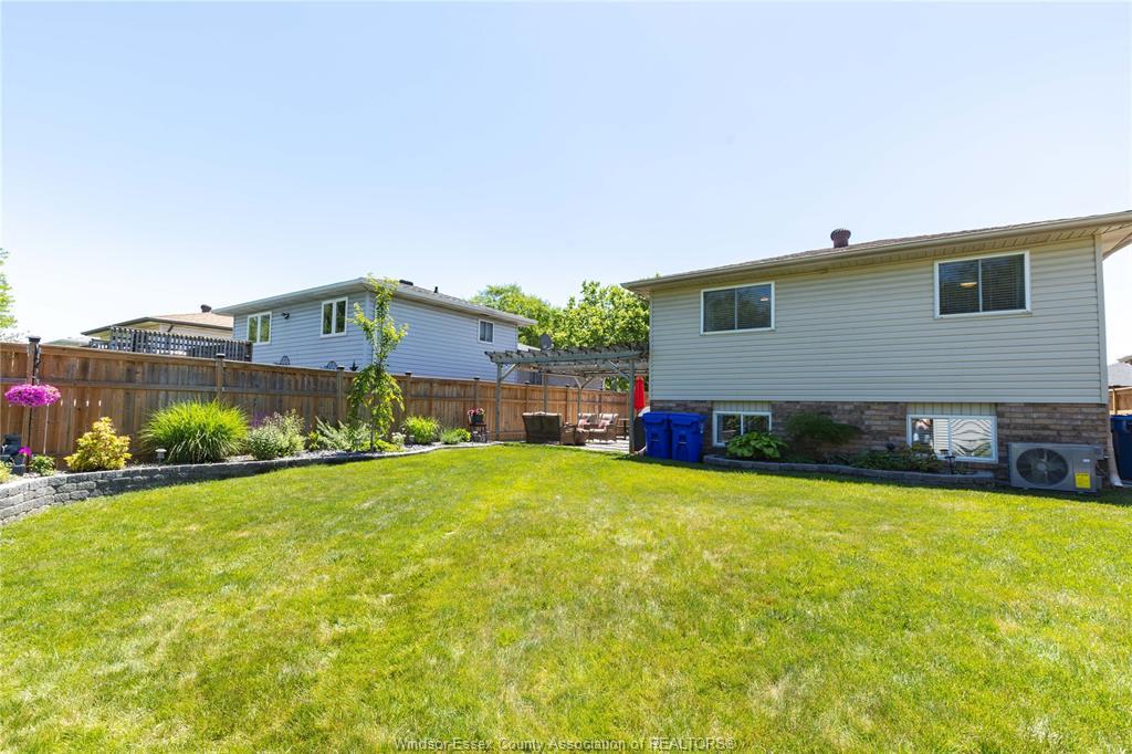 3994 Maple Leaf, Windsor, ON