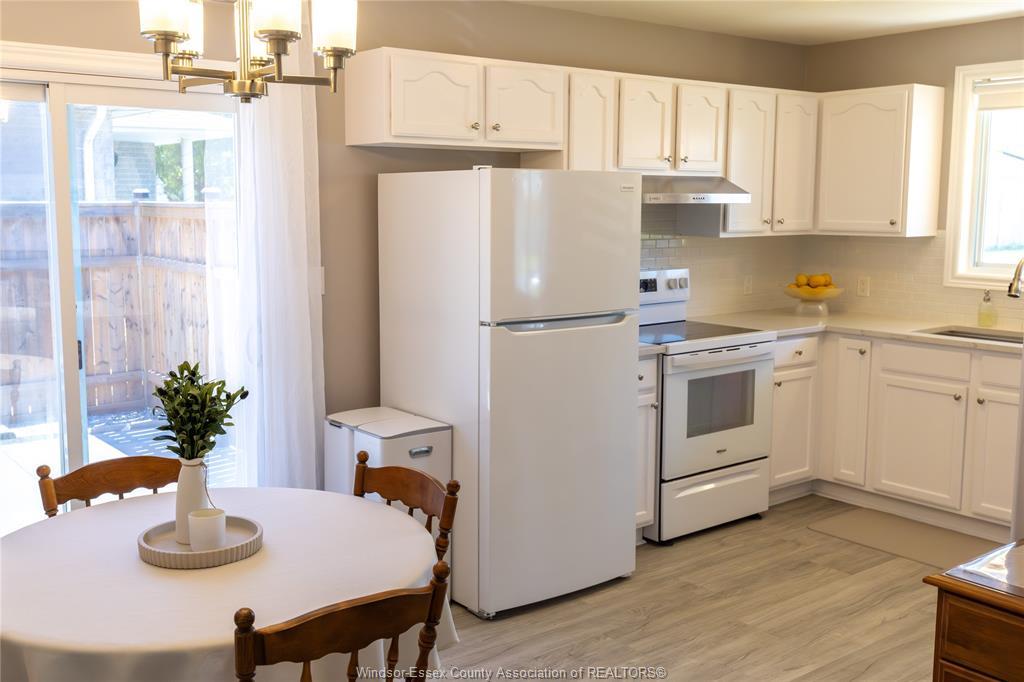 3994 Maple Leaf, Windsor, ON