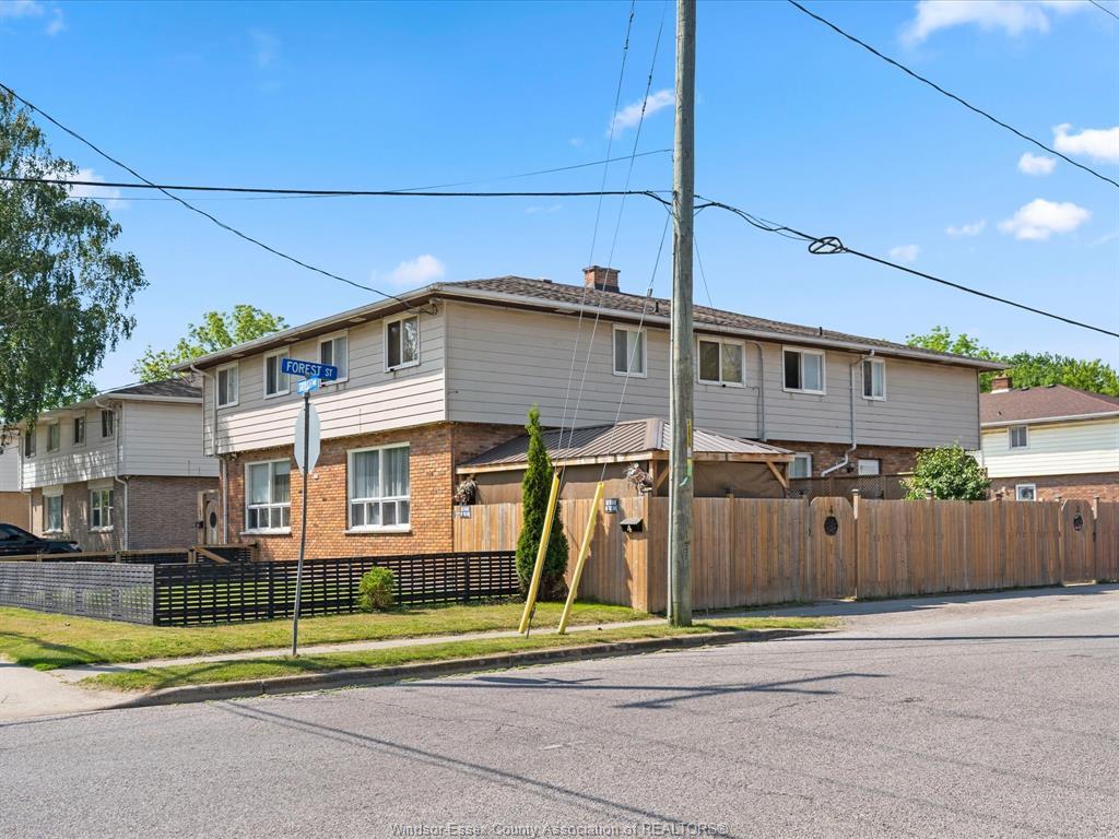 22 Taylor Avenue, Chatham, ON