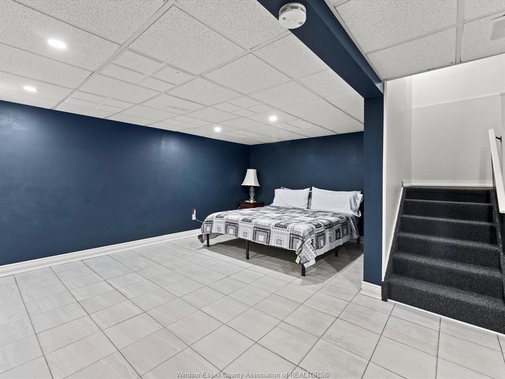 22 Taylor Avenue, Chatham, ON