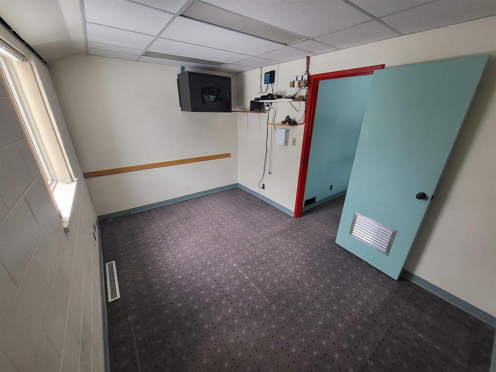 400 Central Avenue, Fort Frances, ON