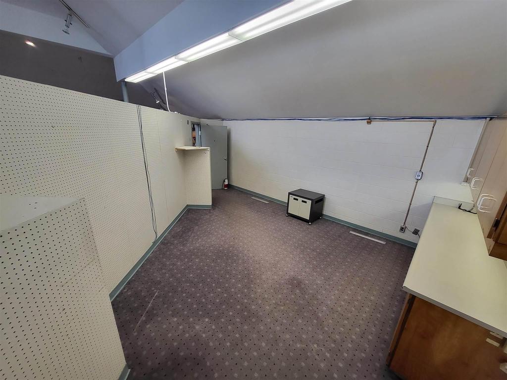 400 Central Avenue, Fort Frances, ON