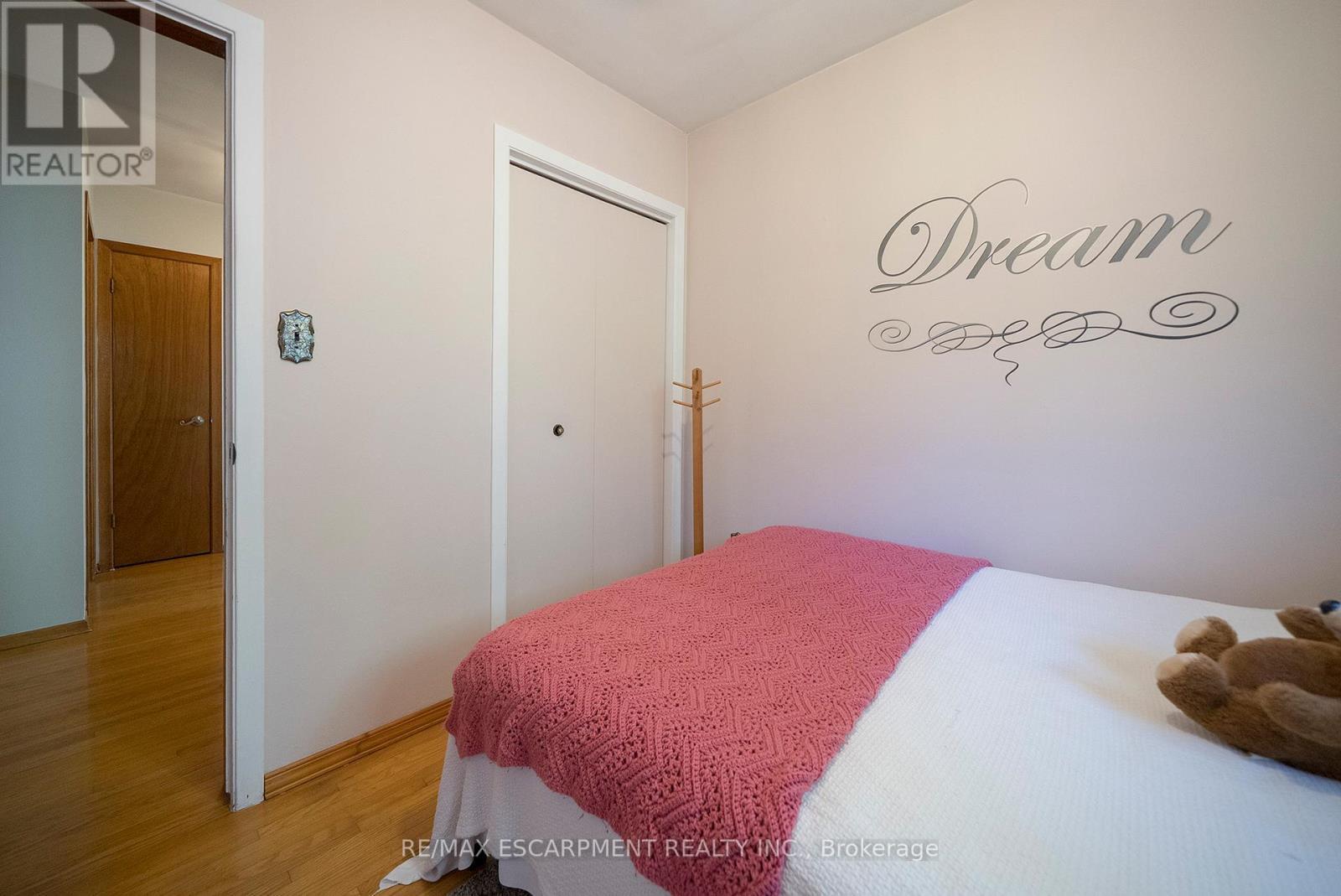 176 Kimberly Drive, Hamilton, ON