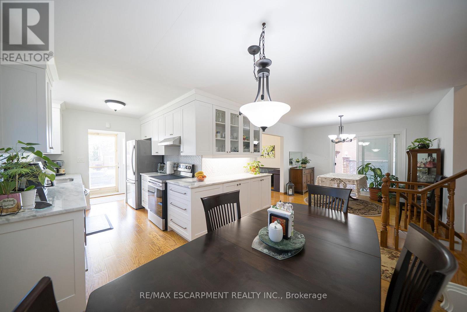 176 Kimberly Drive, Hamilton, ON