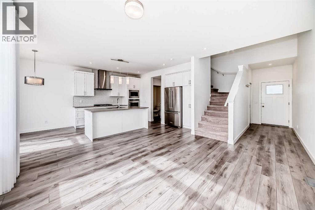 53 Spring Creek Common Sw, Calgary, AB