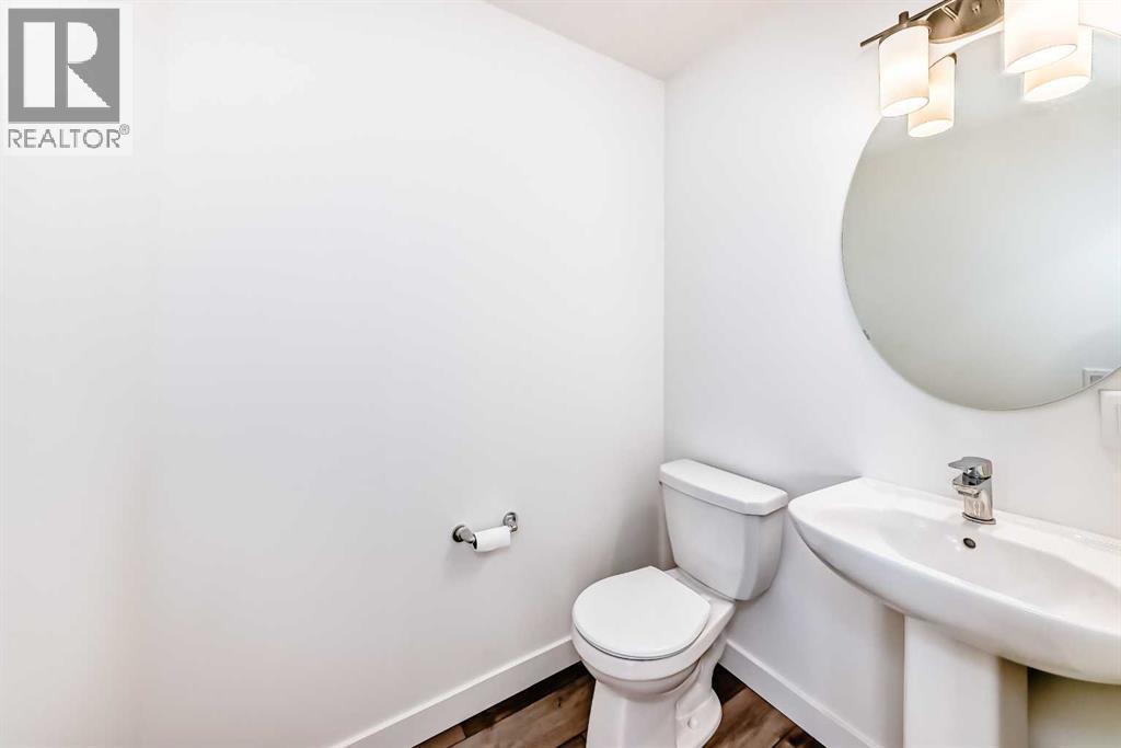 53 Spring Creek Common Sw, Calgary, AB