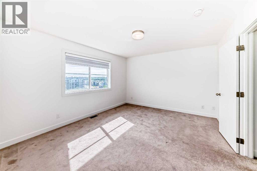 53 Spring Creek Common Sw, Calgary, AB