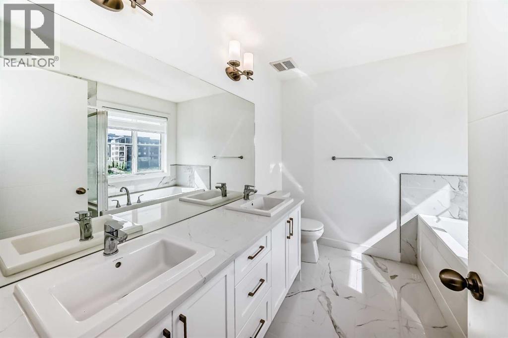 53 Spring Creek Common Sw, Calgary, AB