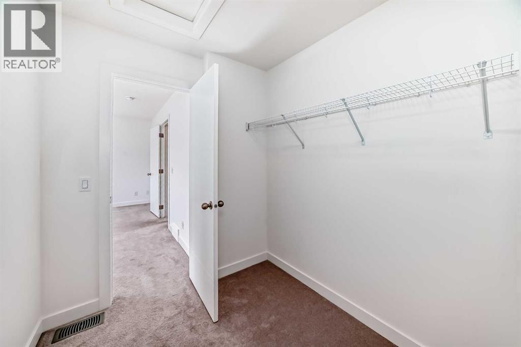 53 Spring Creek Common Sw, Calgary, AB