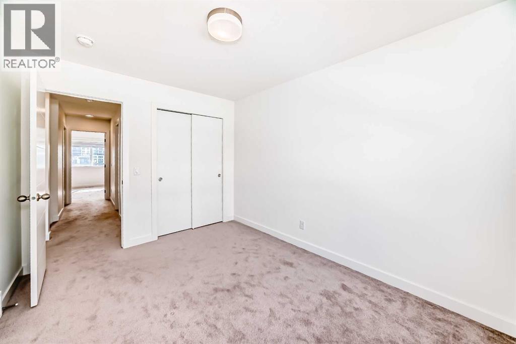 53 Spring Creek Common Sw, Calgary, AB