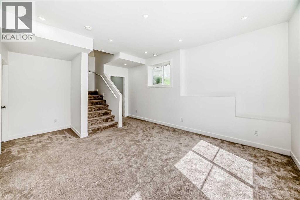53 Spring Creek Common Sw, Calgary, AB