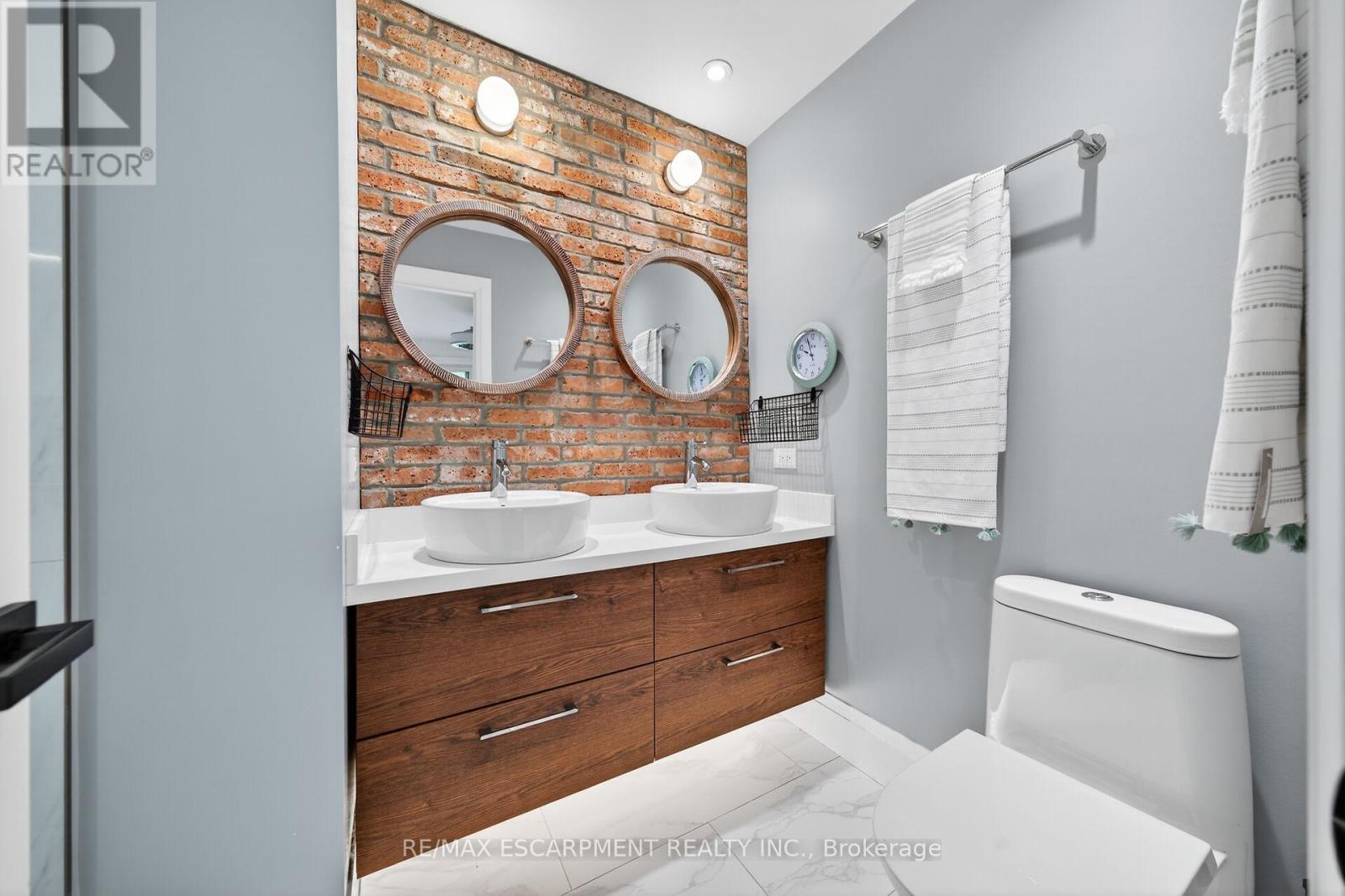 51 President Drive, Hamilton, ON