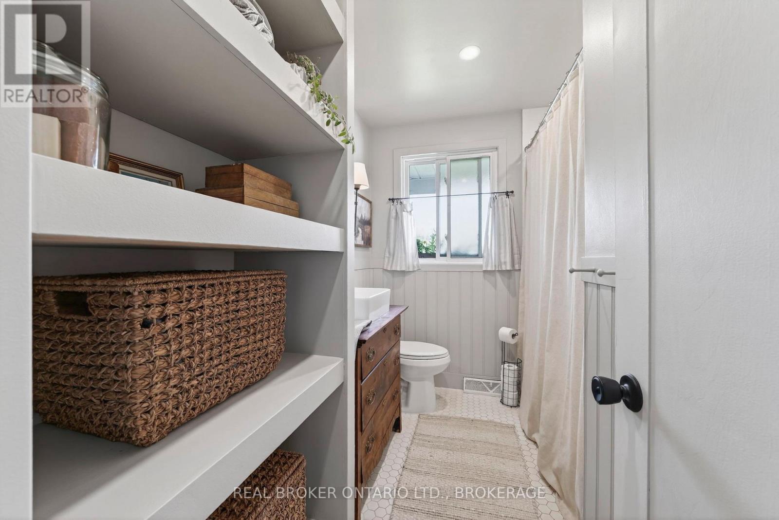 821 Haldimand Crescent, Cornwall, ON