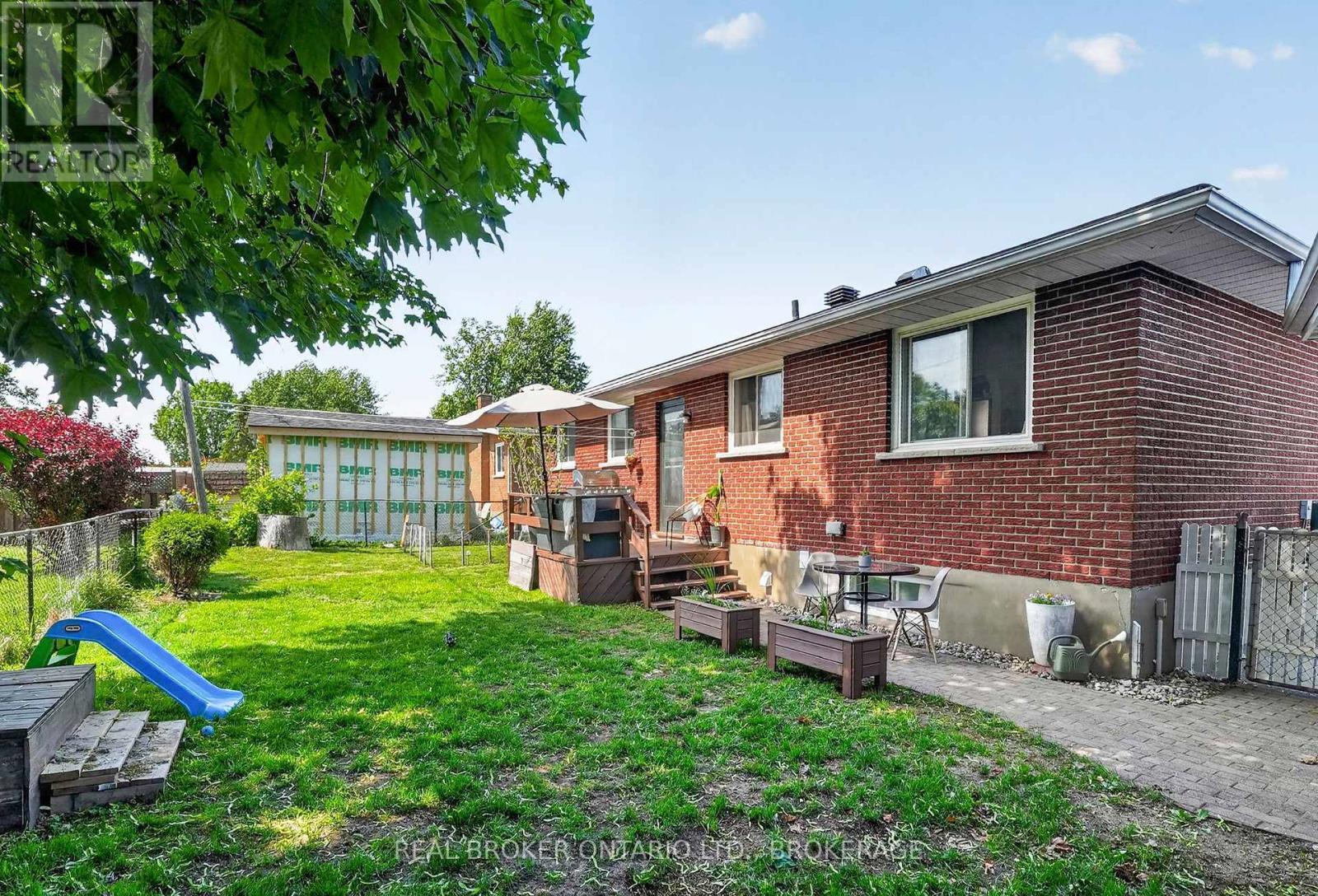821 Haldimand Crescent, Cornwall, ON