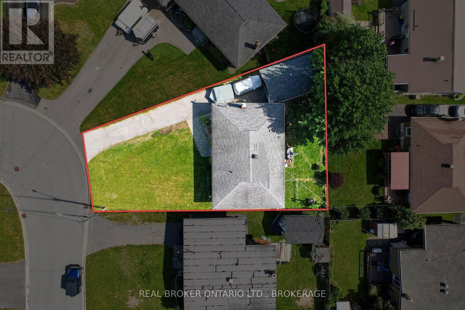 821 Haldimand Crescent, Cornwall, ON