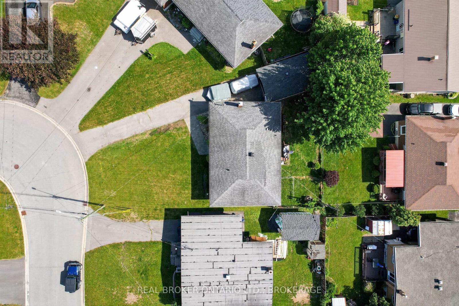 821 Haldimand Crescent, Cornwall, ON