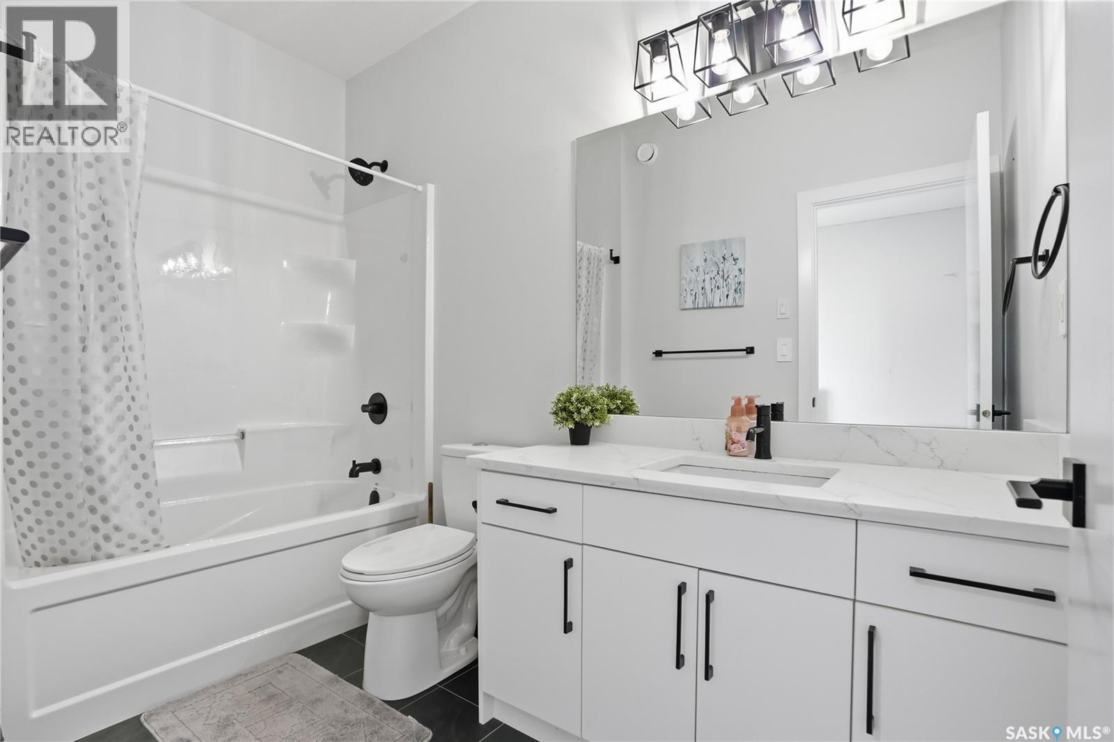 271 Dziadyk Manor, Saskatoon, SK