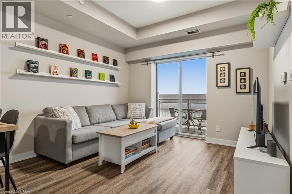16 Markle Crescent Unit# 413, Hamilton, ON