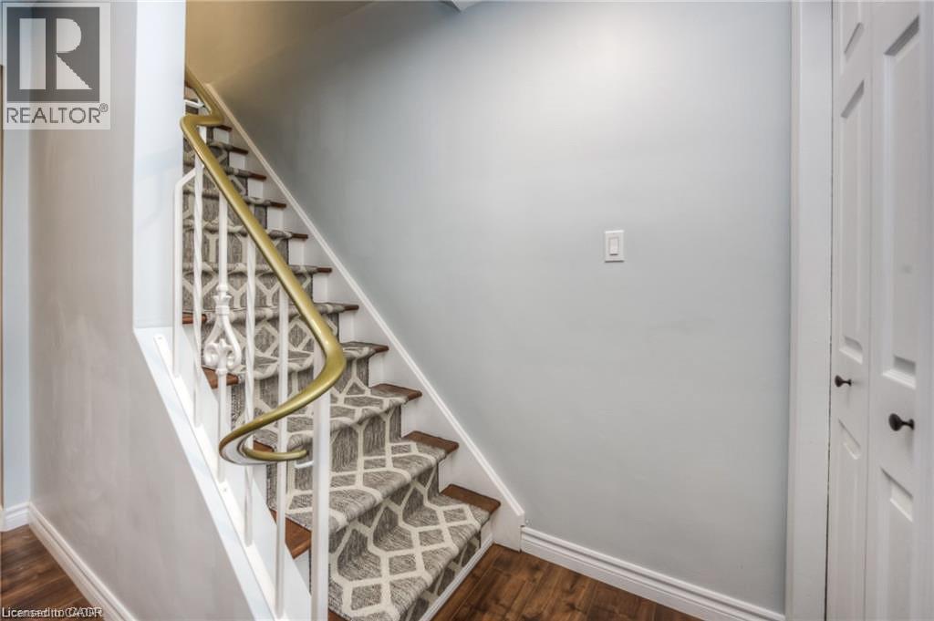 382 Cyrus Street, Cambridge, ON