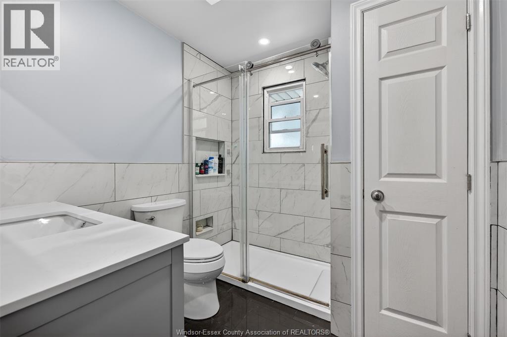 226 Edgewater Boulevard, Tecumseh, ON
