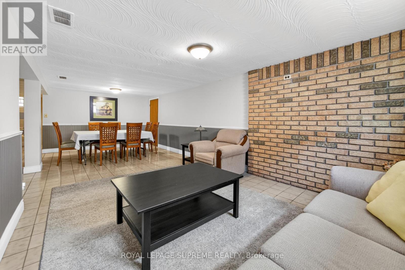376 Rustic Road, Toronto, ON
