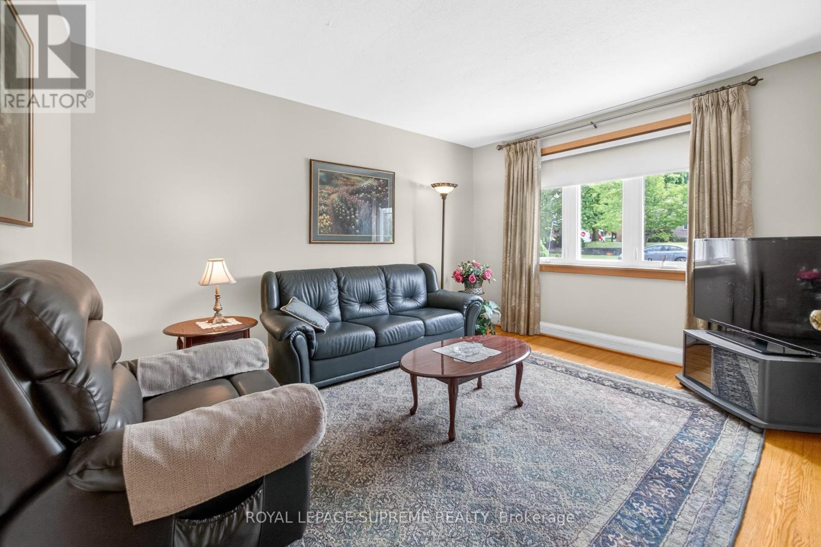 376 Rustic Road, Toronto, ON