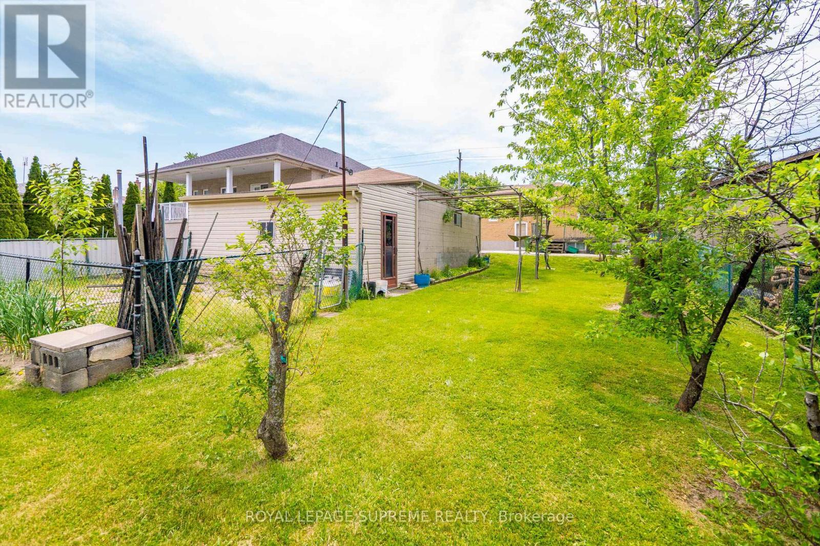 376 Rustic Road, Toronto, ON