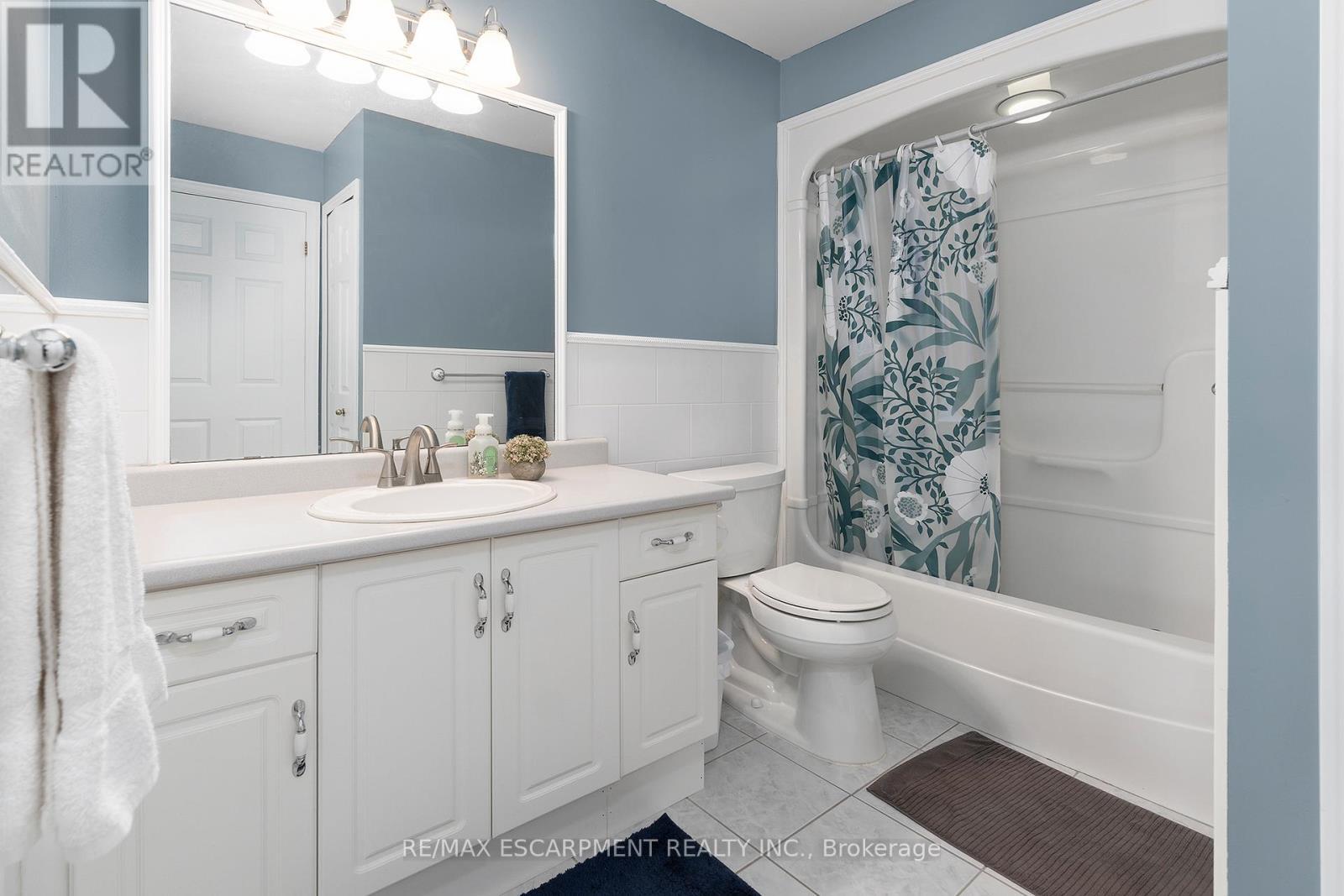 41 Valridge Drive, Hamilton, ON