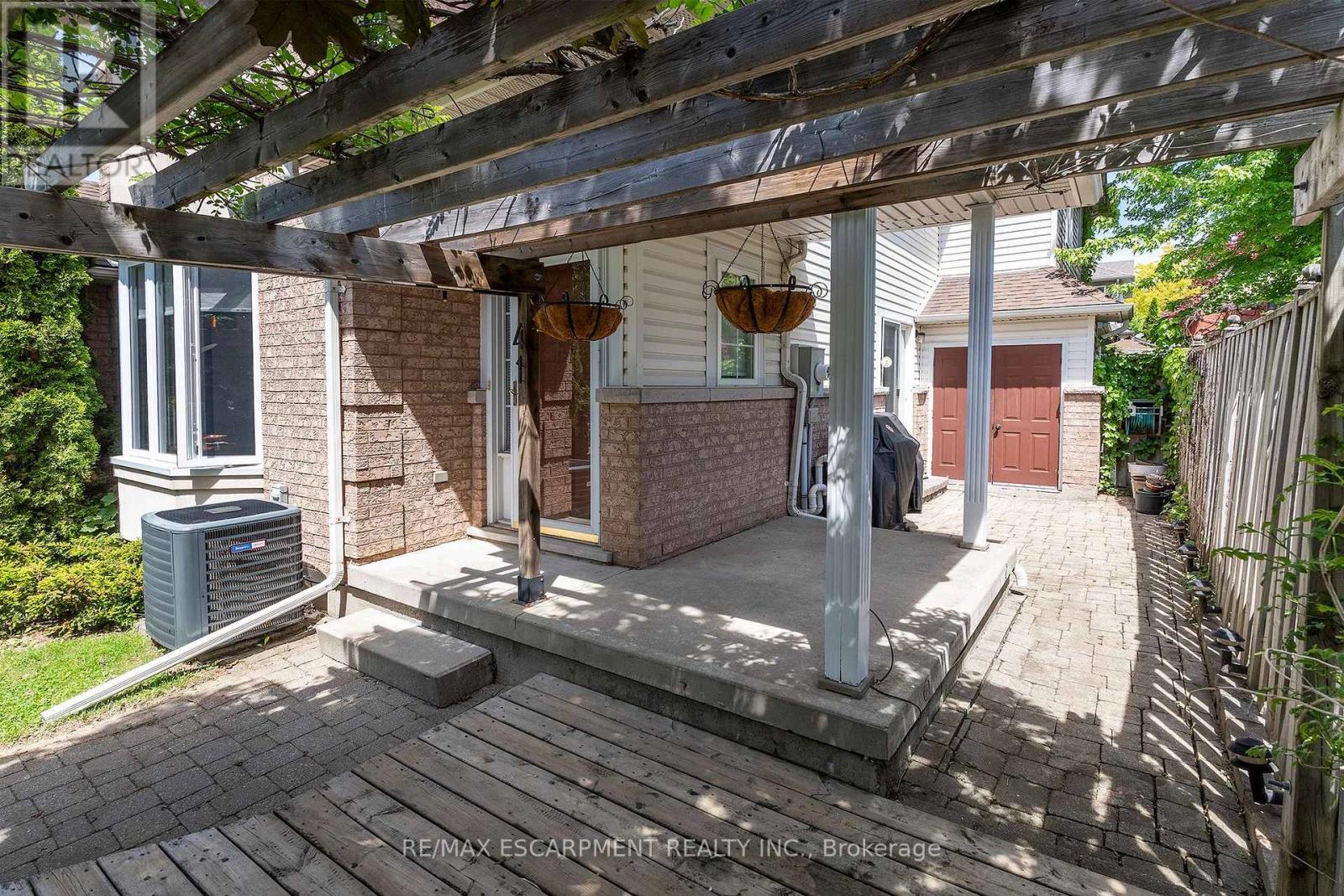 41 Valridge Drive, Hamilton, ON