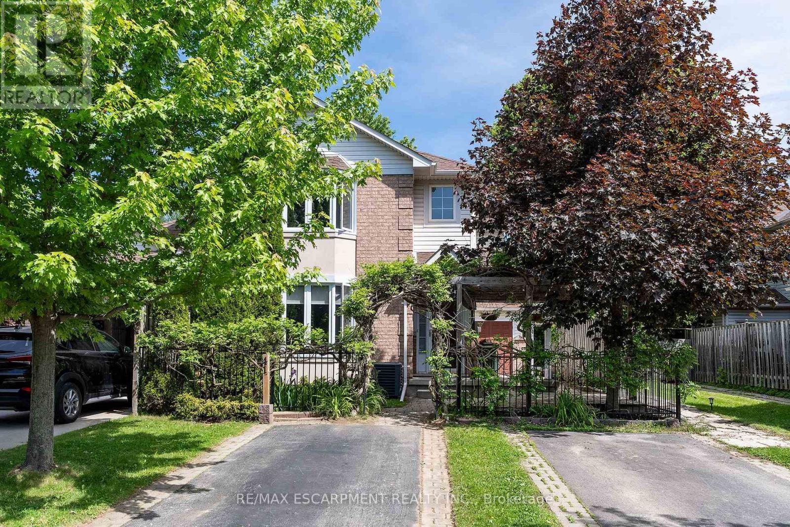 41 Valridge Drive, Hamilton, ON