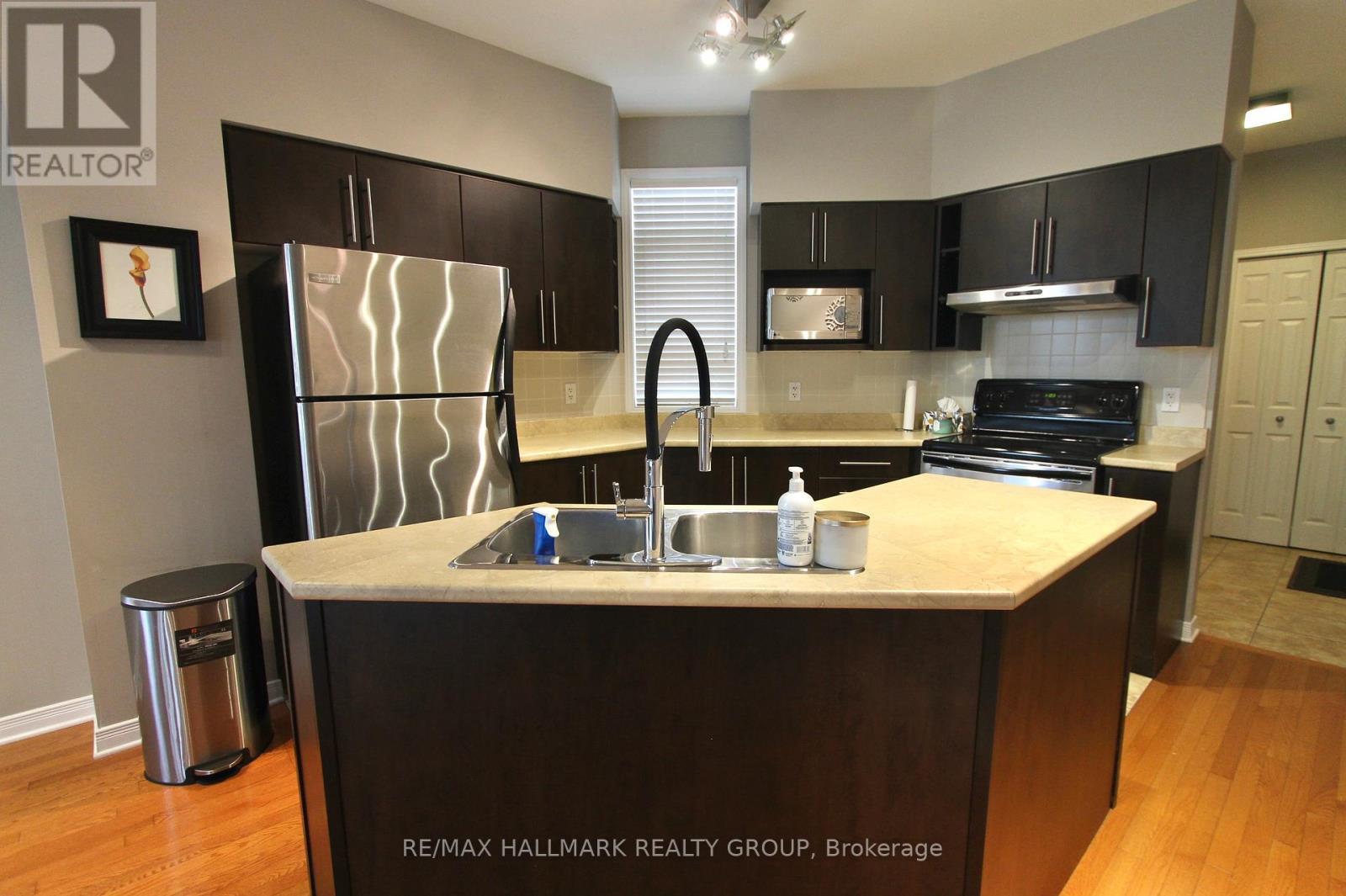 1063 Redtail Private, Ottawa, ON