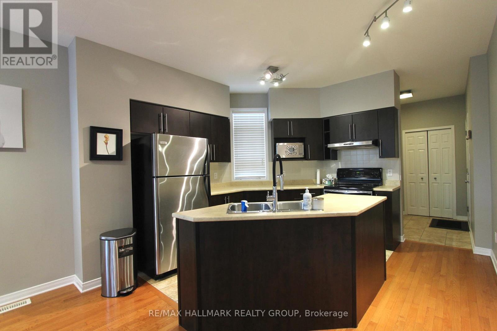 1063 Redtail Private, Ottawa, ON