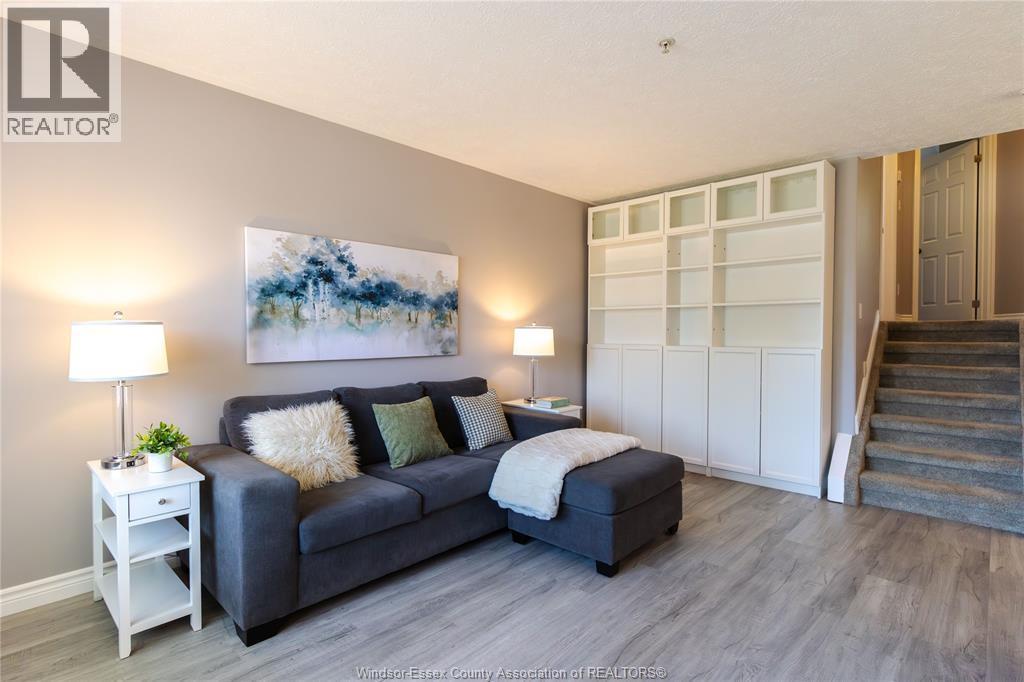 3994 Maple Leaf, Windsor, ON