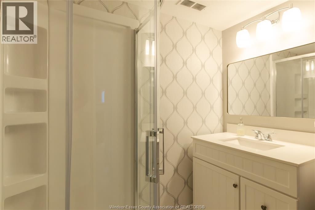 3994 Maple Leaf, Windsor, ON