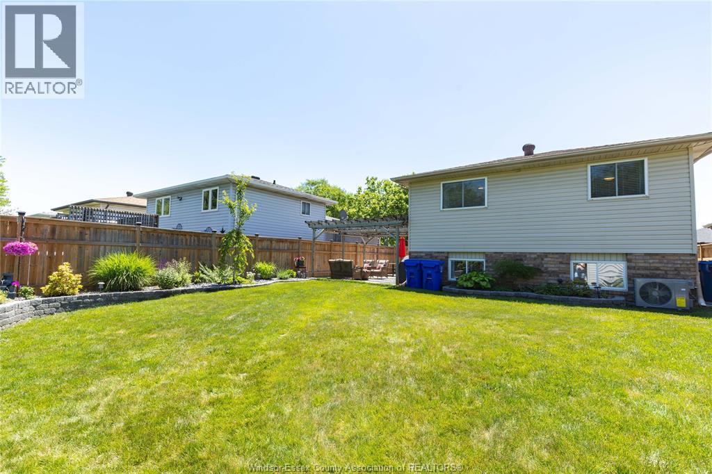 3994 Maple Leaf, Windsor, ON