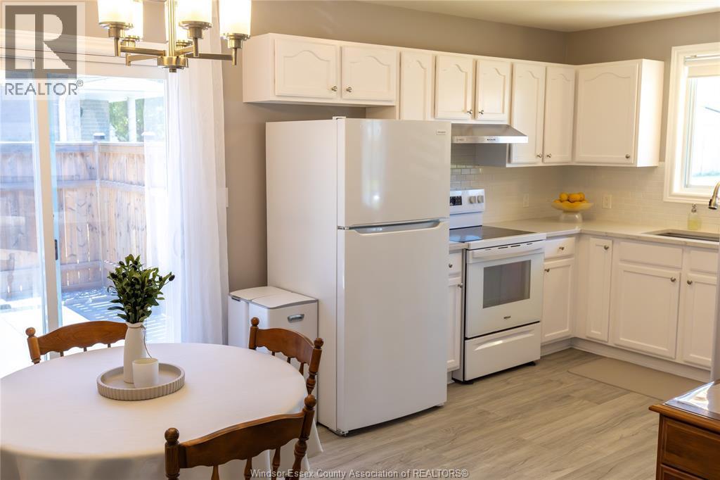 3994 Maple Leaf, Windsor, ON