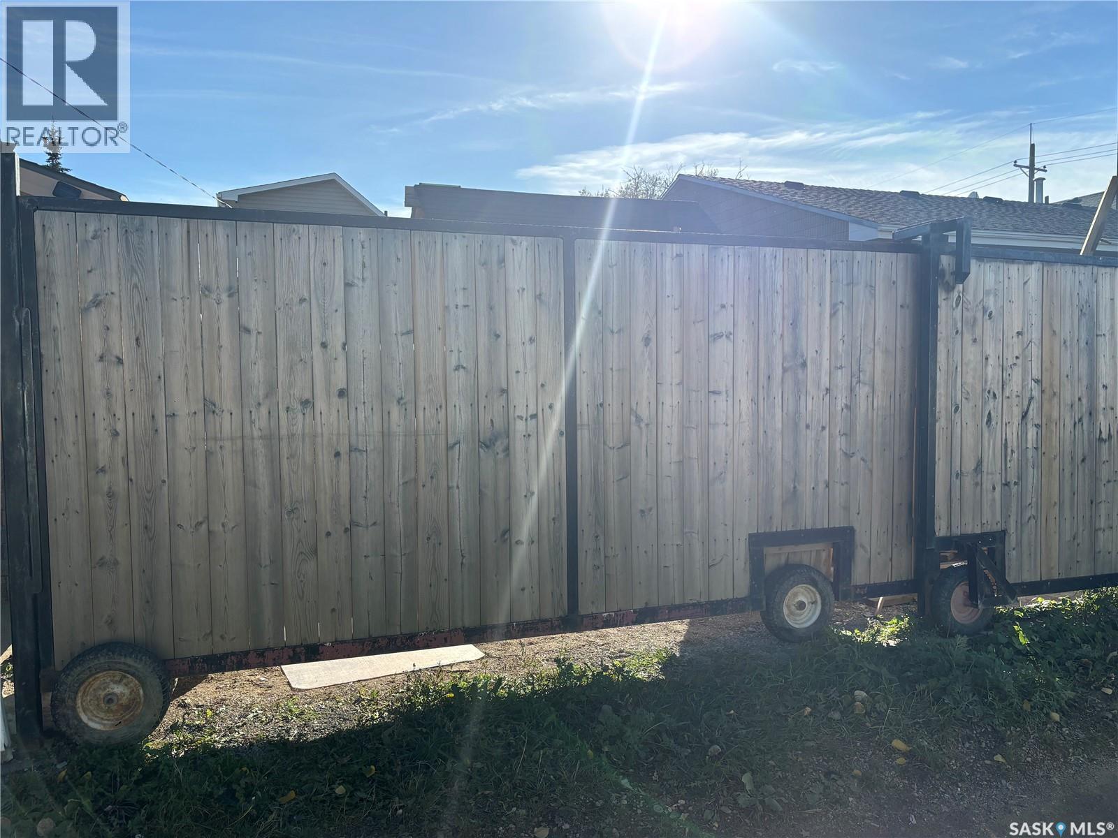 2216 20Th Street W, Saskatoon, SK