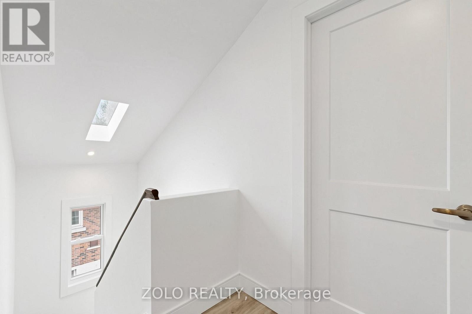 84 East 15Th Street, Hamilton, ON