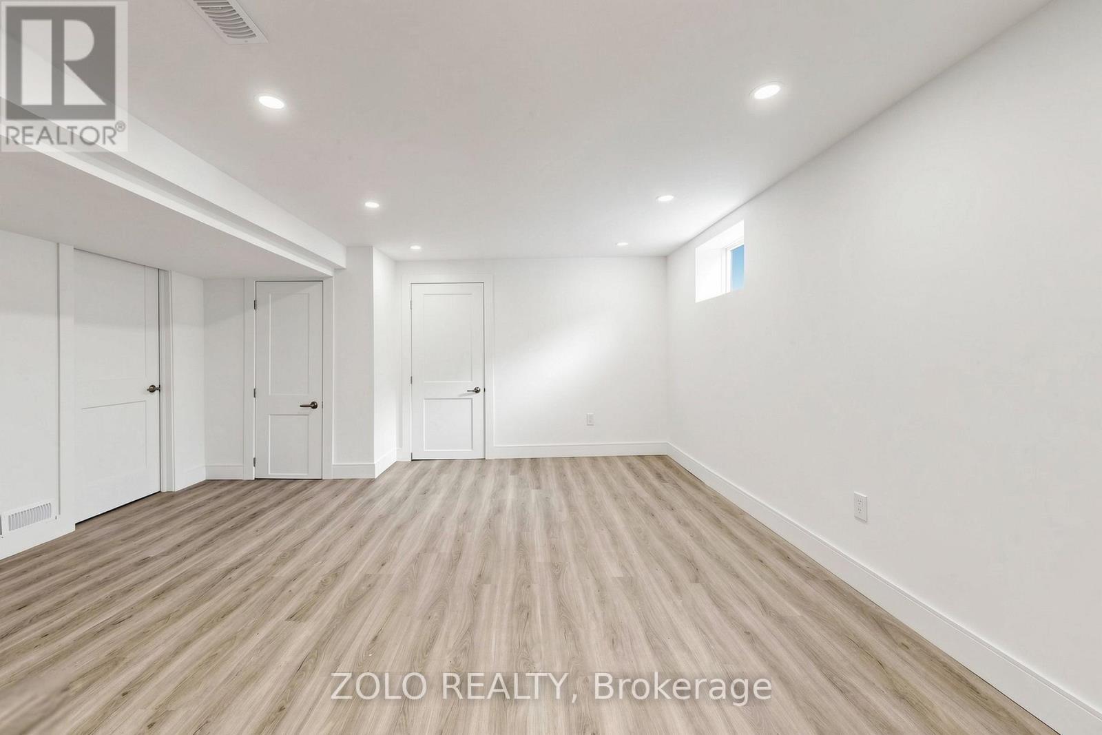 84 East 15Th Street, Hamilton, ON